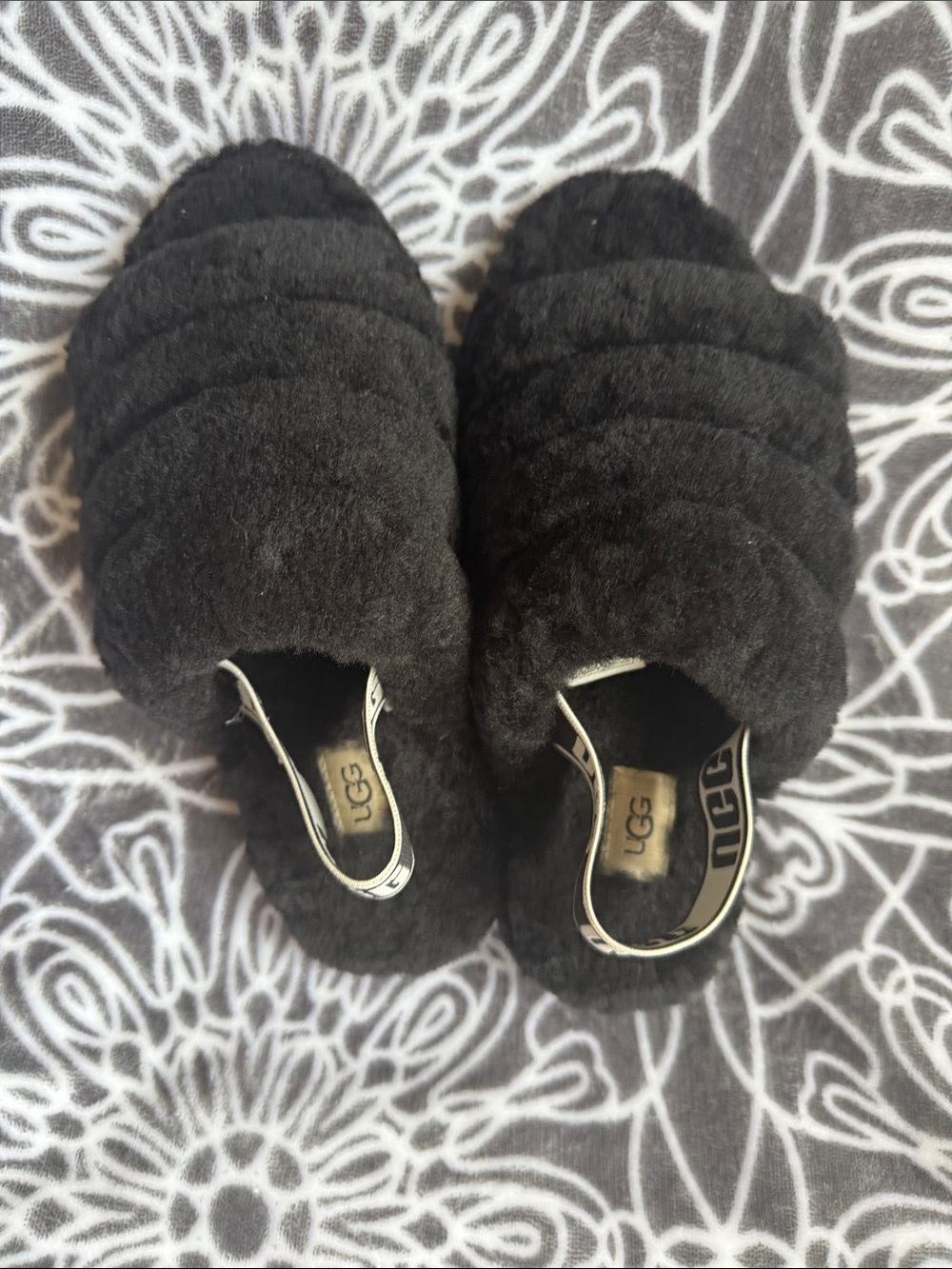 UGG Kids Black Fuzzy Slide Slippers